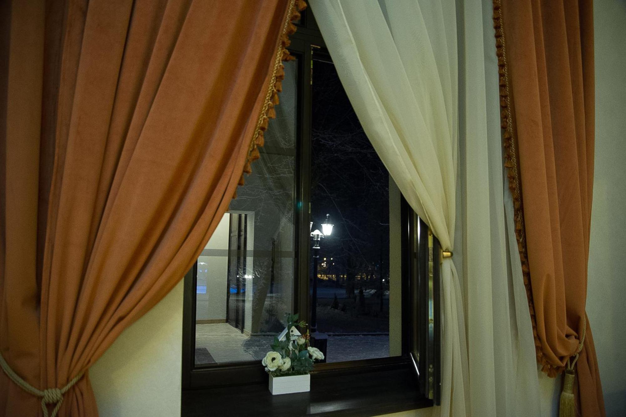 Regal 1880 Hotel Sinaia Room photo
