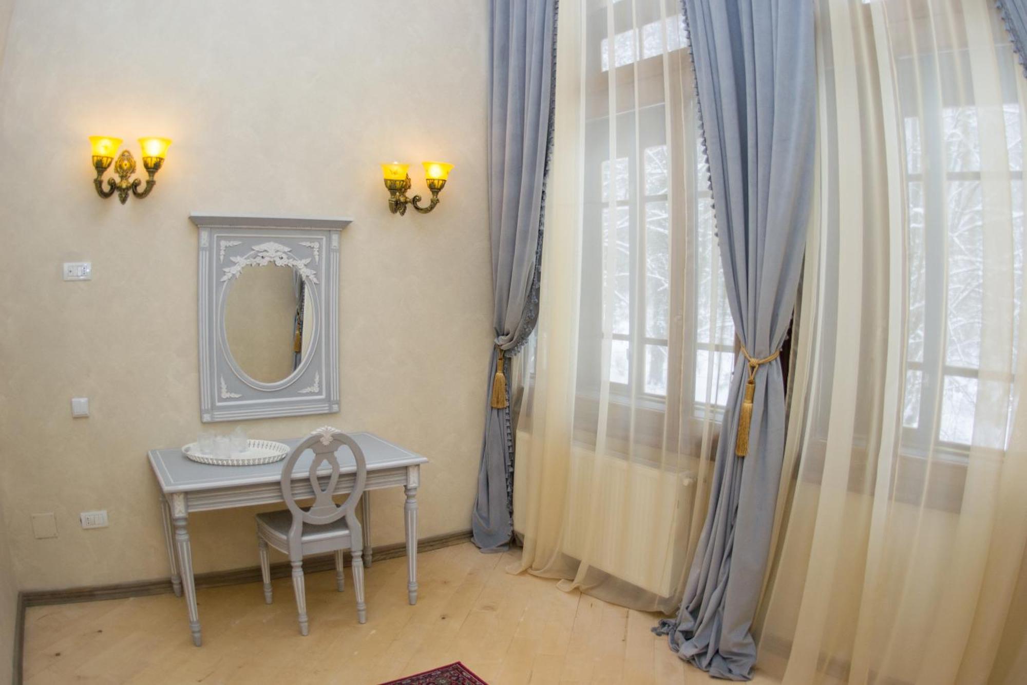 Regal 1880 Hotel Sinaia Room photo